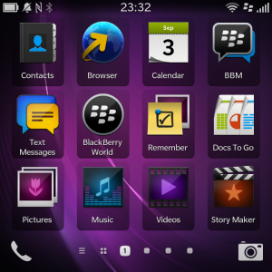 Blackberry Q10 UI
