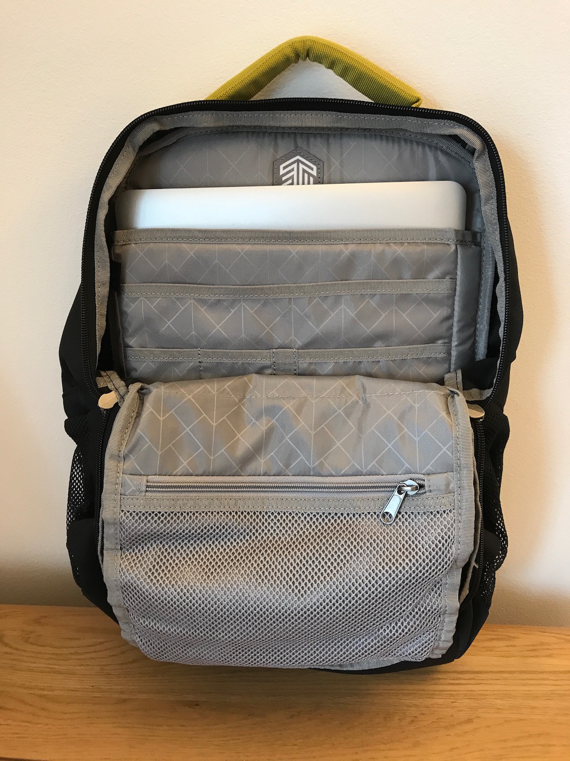 STM Saga backpack - inside